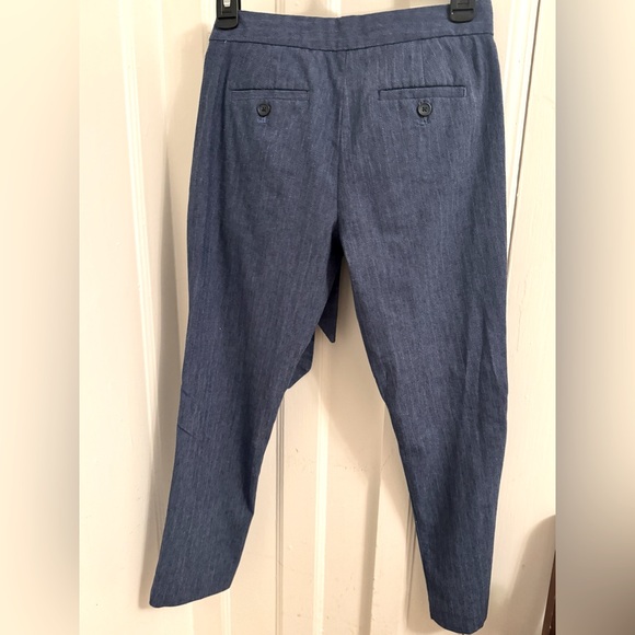 Cute 00Petite Chambray Avery Tie Waist Cropped Blue Pants from Banana! - Picture 4 of 4